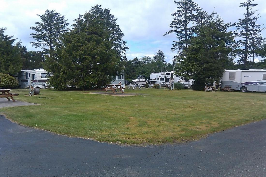 Westport Rv Park And Motel 外观 照片