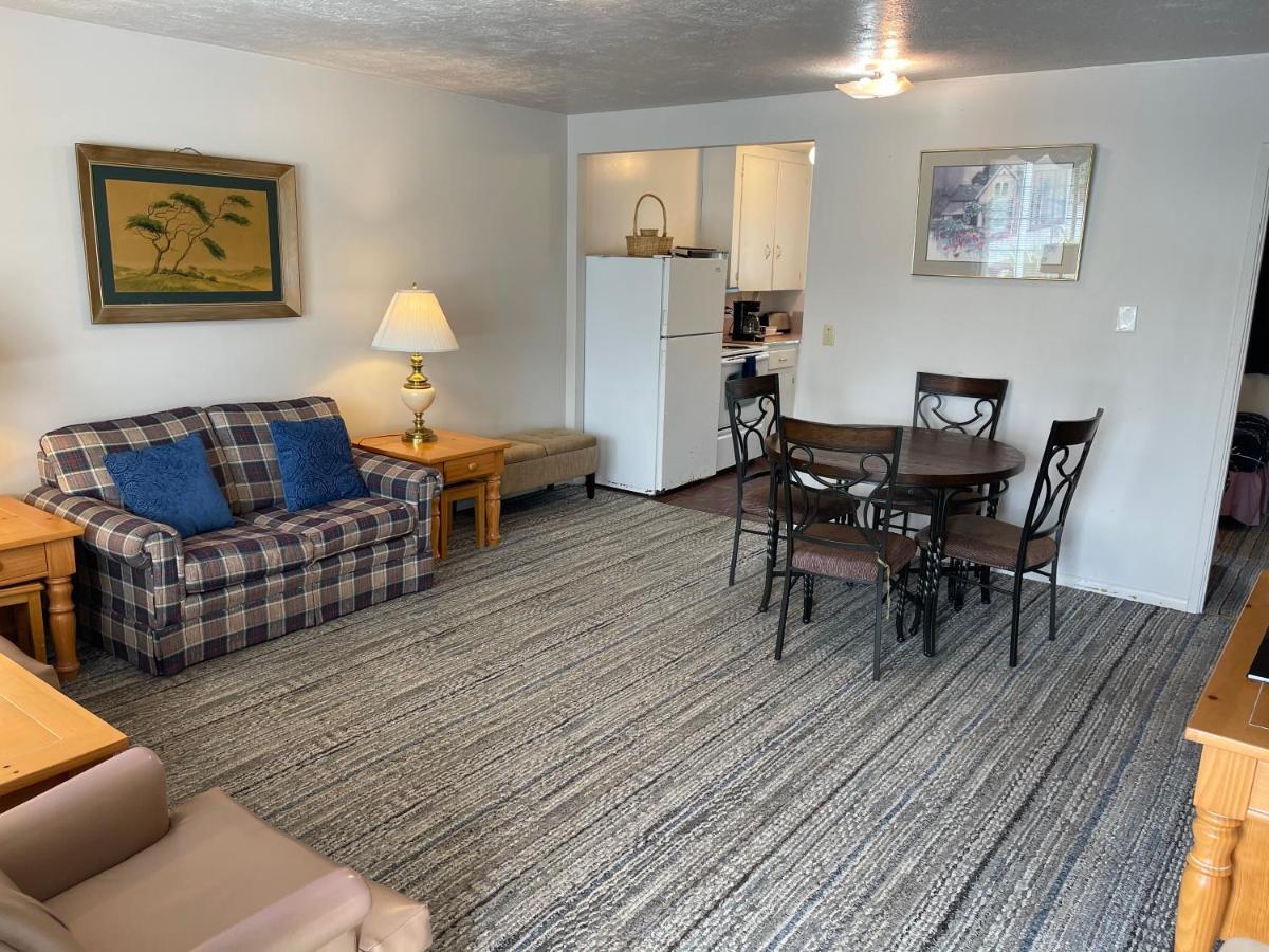 Westport Rv Park And Motel 外观 照片