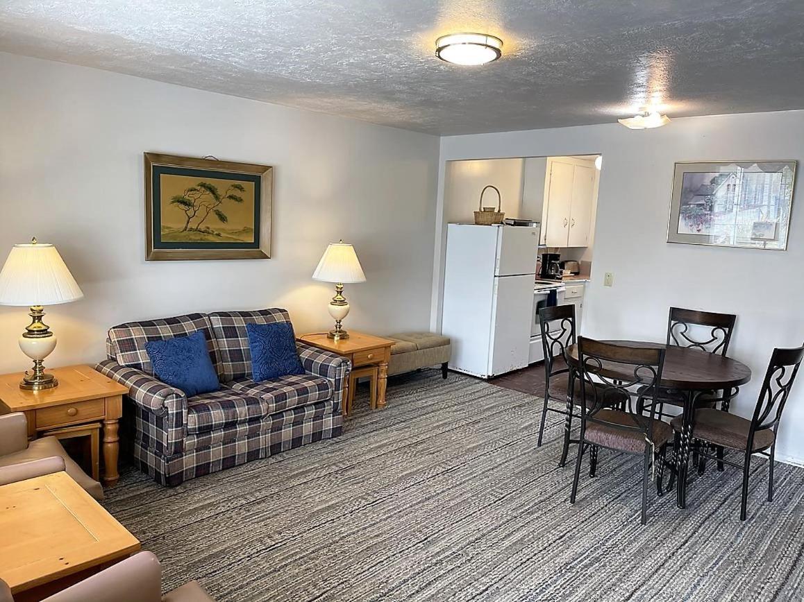 Westport Rv Park And Motel 外观 照片